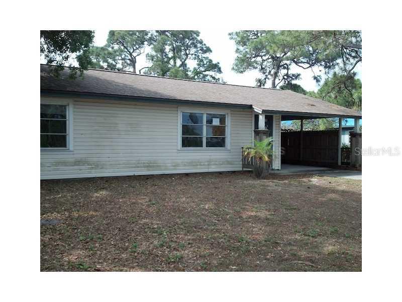 2125 Massachusetts Ave., Englewood, FL 34224