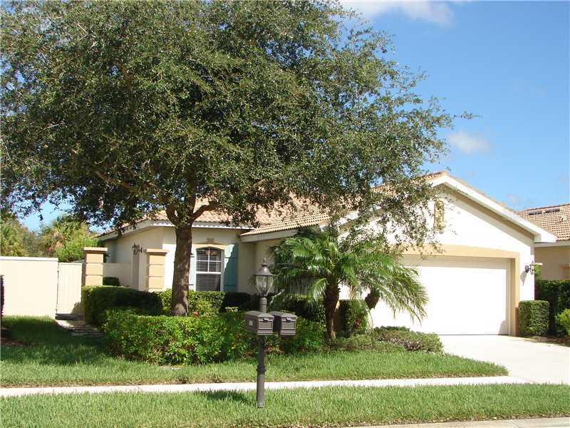 302 Padova Way, Nokomis, FL 34275