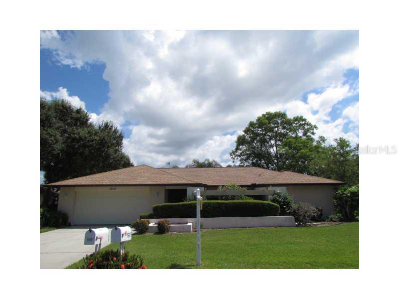 1904 Pebble Beach Ct., Venice, FL 34293