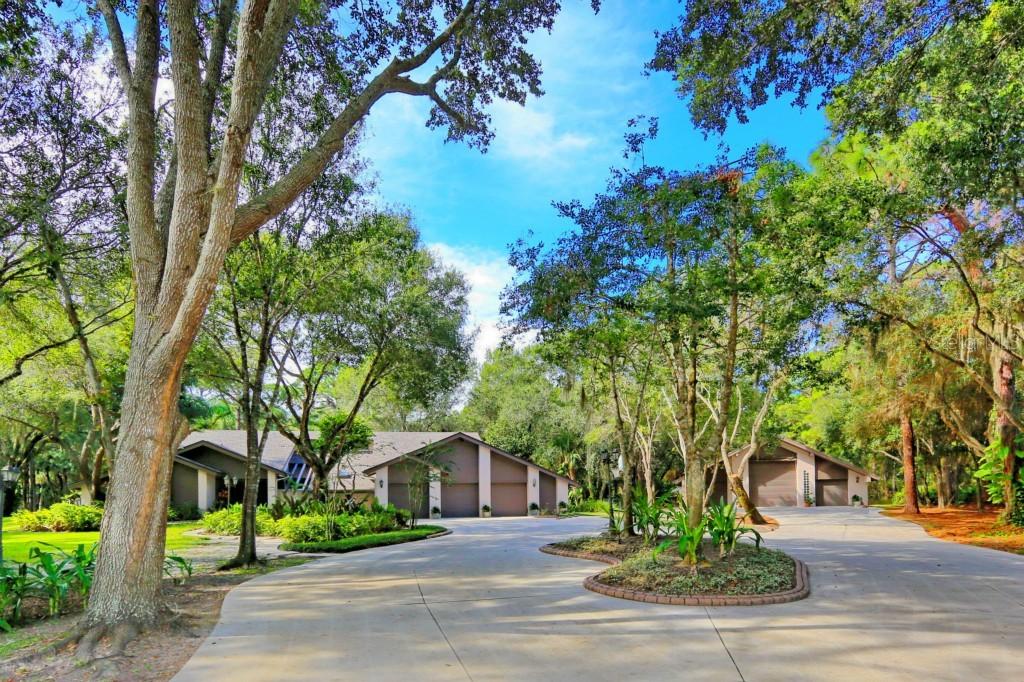 241 Sorrento Ranches Dr., Nokomis, FL 34275