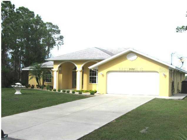 2508 Tropicaire Blvd., North Port, FL 34286