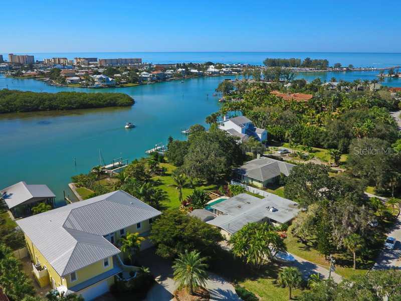 527 Bayview Pkwy., Nokomis, FL 34275