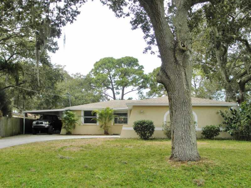 404 Pameto Rd., Nokomis, FL 34275