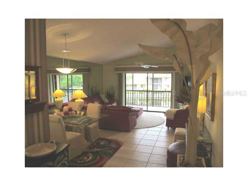2028 Oakridge Cir., Venice, FL 34293