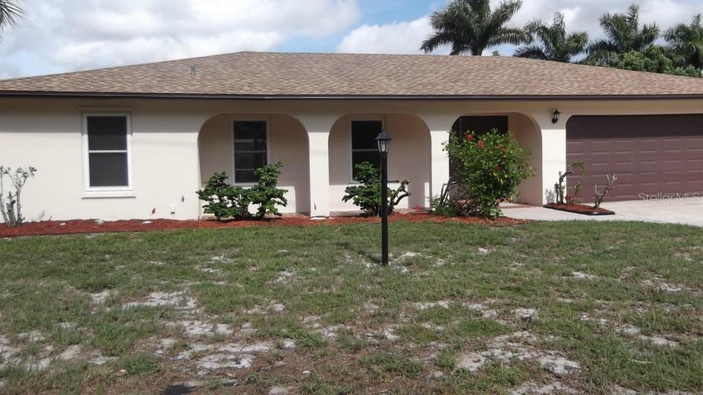 2425 S Brink Ave., Sarasota, FL 34239