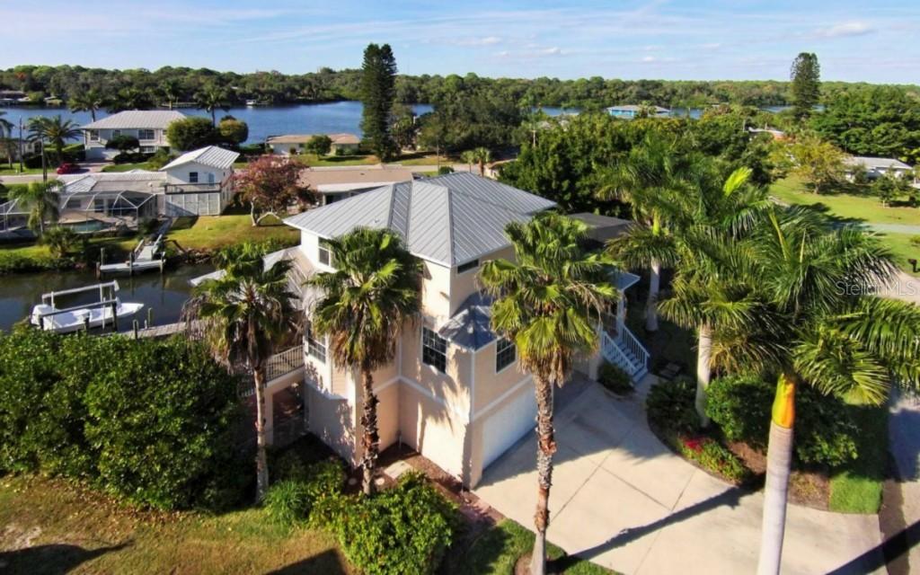 466 Ceil Ct., Nokomis, FL 34275