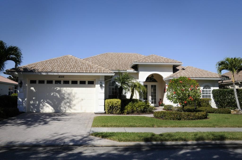 4315 Via Del Villetti Dr., Venice, FL 34293