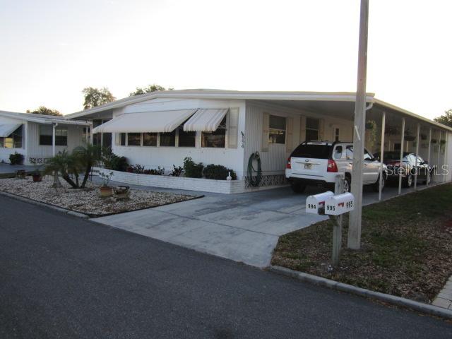 994 Jolanda Cir., Venice, FL 34285
