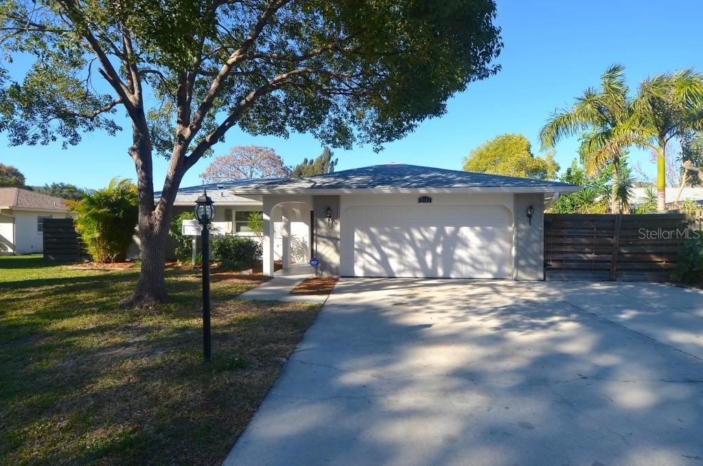 3131 Mohawk St., Sarasota, FL 34231