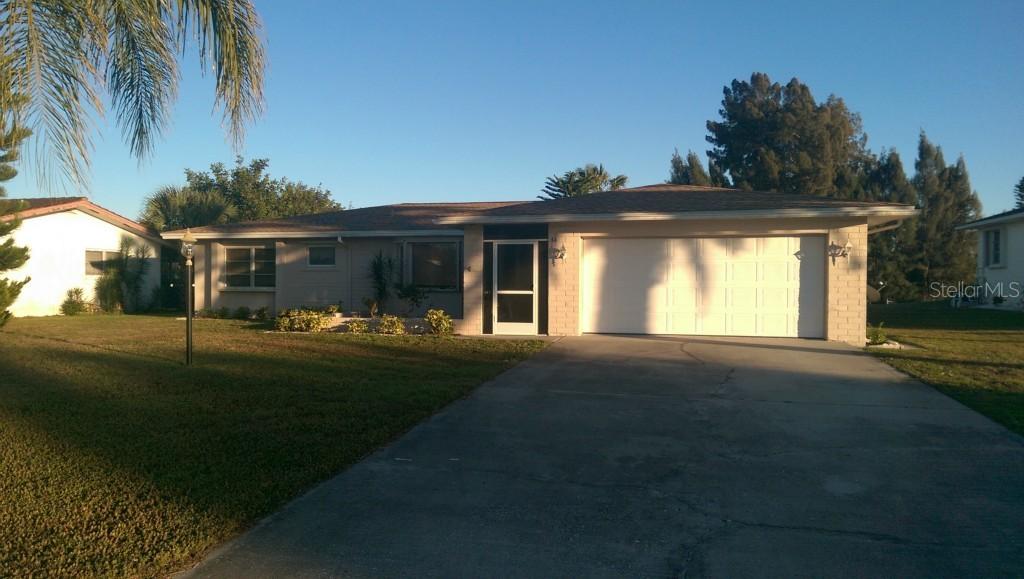 53 Caddy Rd., Rotonda West, FL 33947