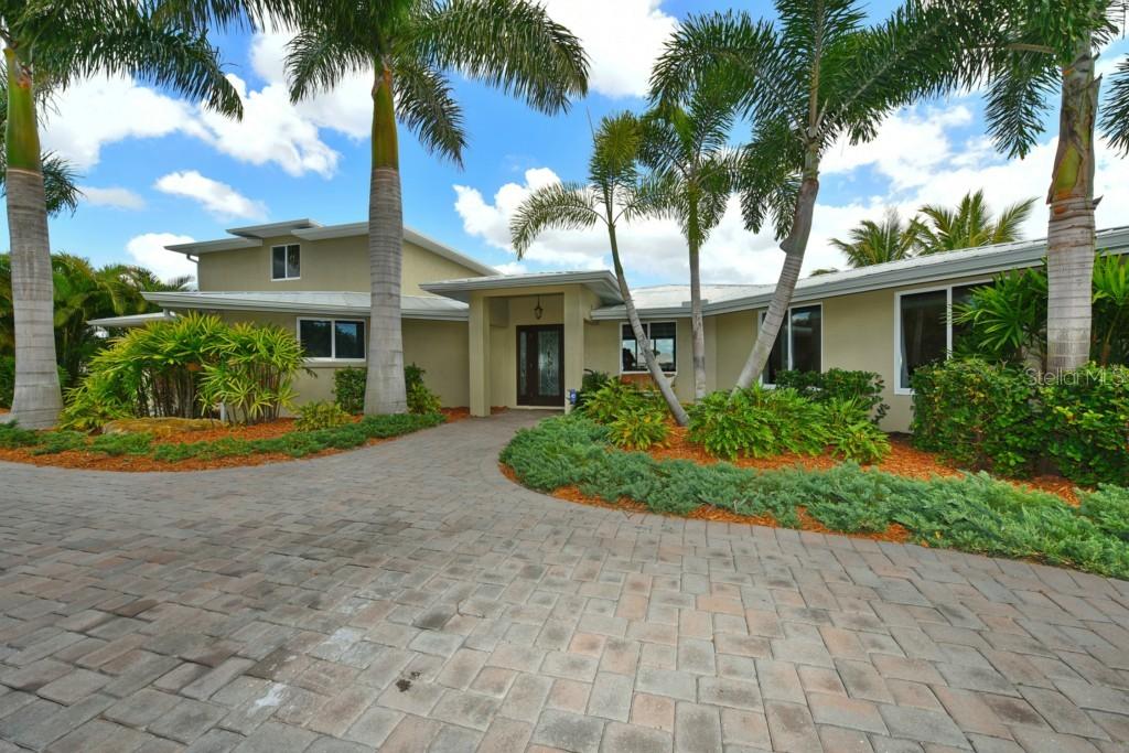 108 Tina Island Dr., Osprey, FL 34229