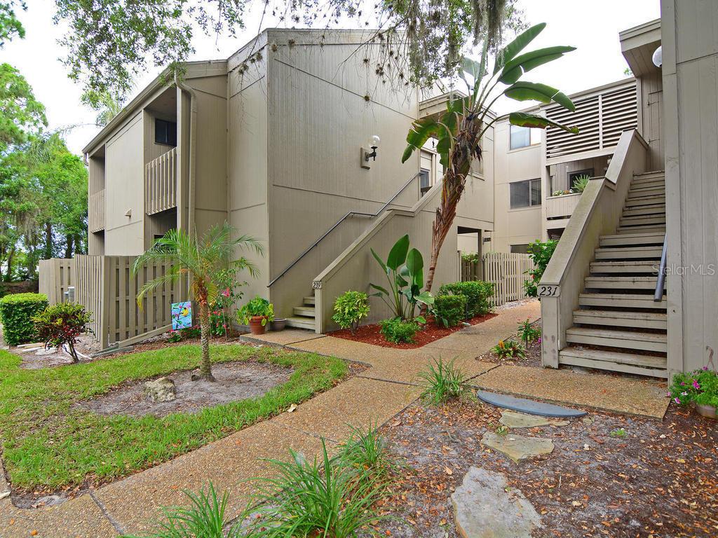 237 Woodland Dr., Osprey, FL 34229