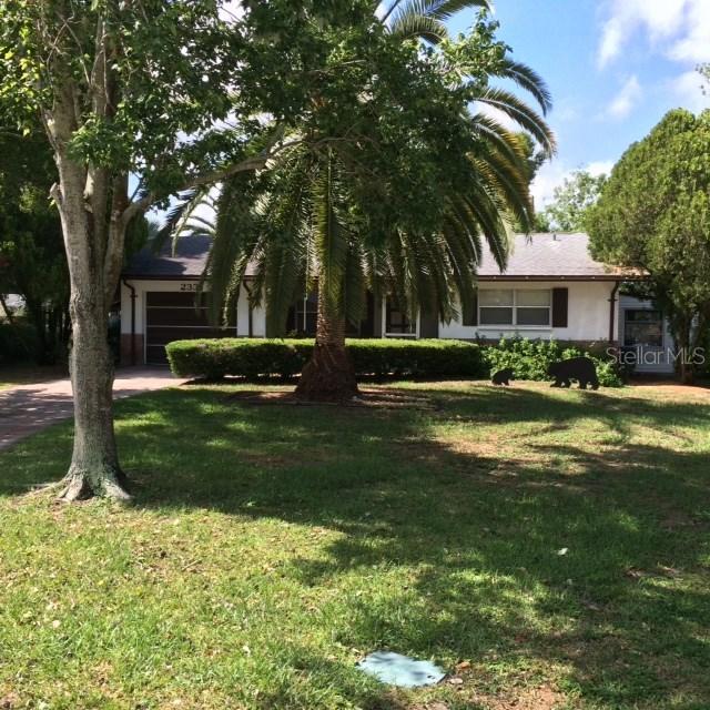 233 Saxon Cir., Venice, FL 34293
