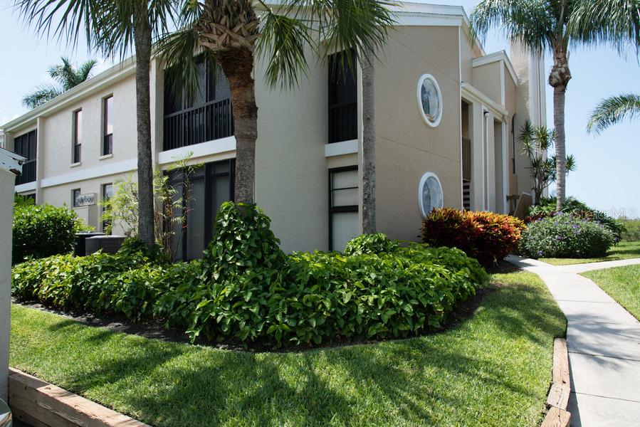 8646 54th Ave., Bradenton, FL 34210