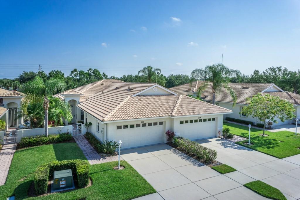 206 Vista Del Lago Way, Venice, FL 34292
