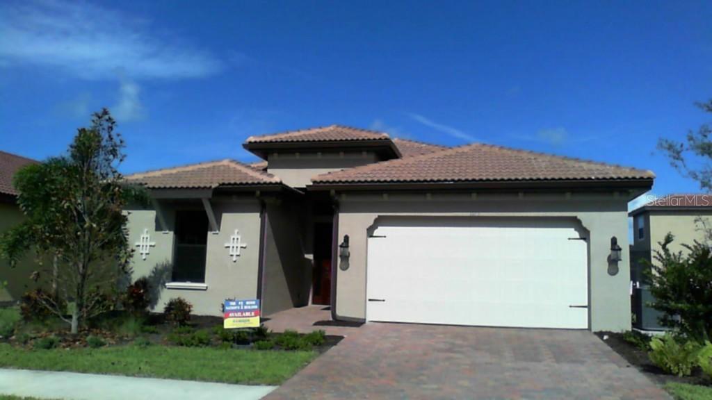 1079 Bradberry Dr., Nokomis, FL 34275