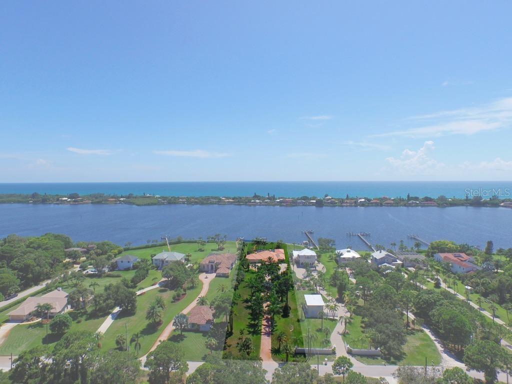 1772 Bayshore Dr., Englewood, FL 34223