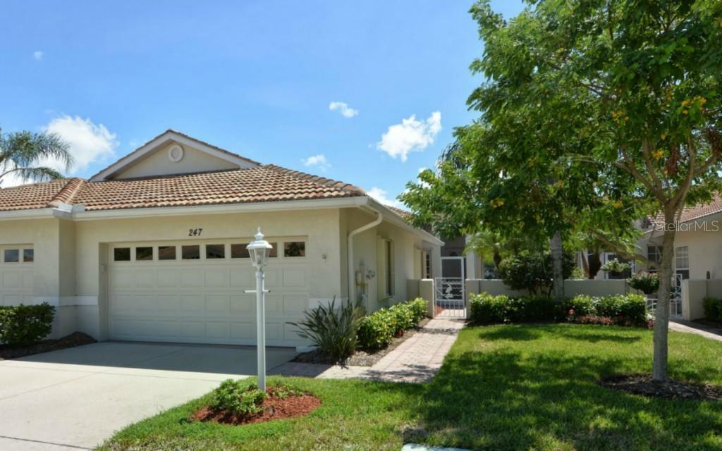 247 Vista Del Lago Way, Venice, FL 34292