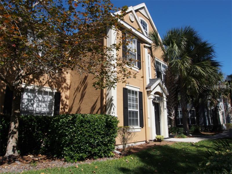 5591 Rosehill Rd. #105, Sarasota, FL 34233