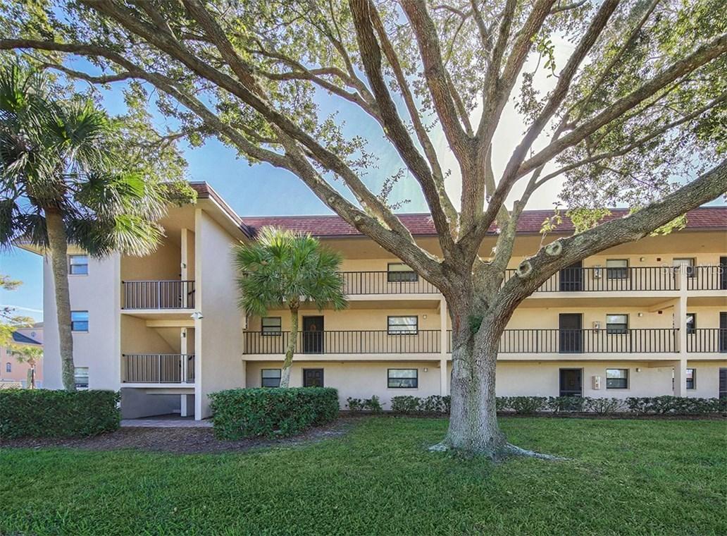 104 Capri Isles Blvd. #212, Venice, FL 34292