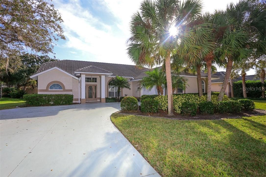 194 Grand Oak Cir., Venice, FL 34292