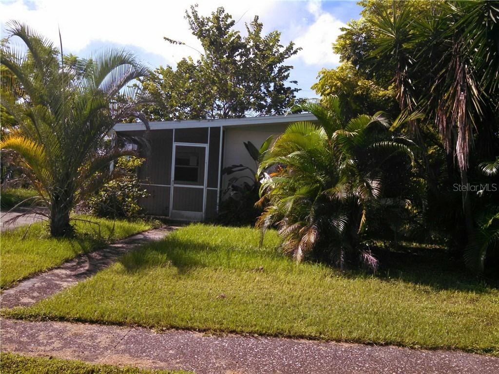 21543 Kenyon Ave., Port Charlotte, FL 33952