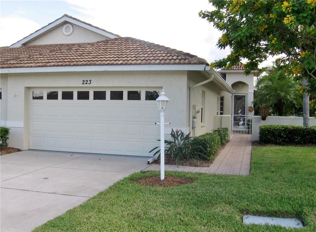 223 Vista Del Lago Way, Venice, FL 34292