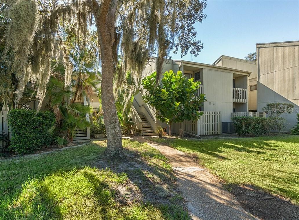 123 Woodland Pl., Osprey, FL 34229