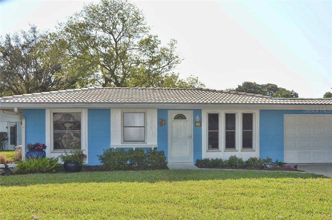 11 Oakwood Dr., Englewood, FL 34223