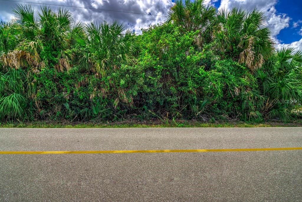 6977 Regina Dr., Englewood, FL 34224