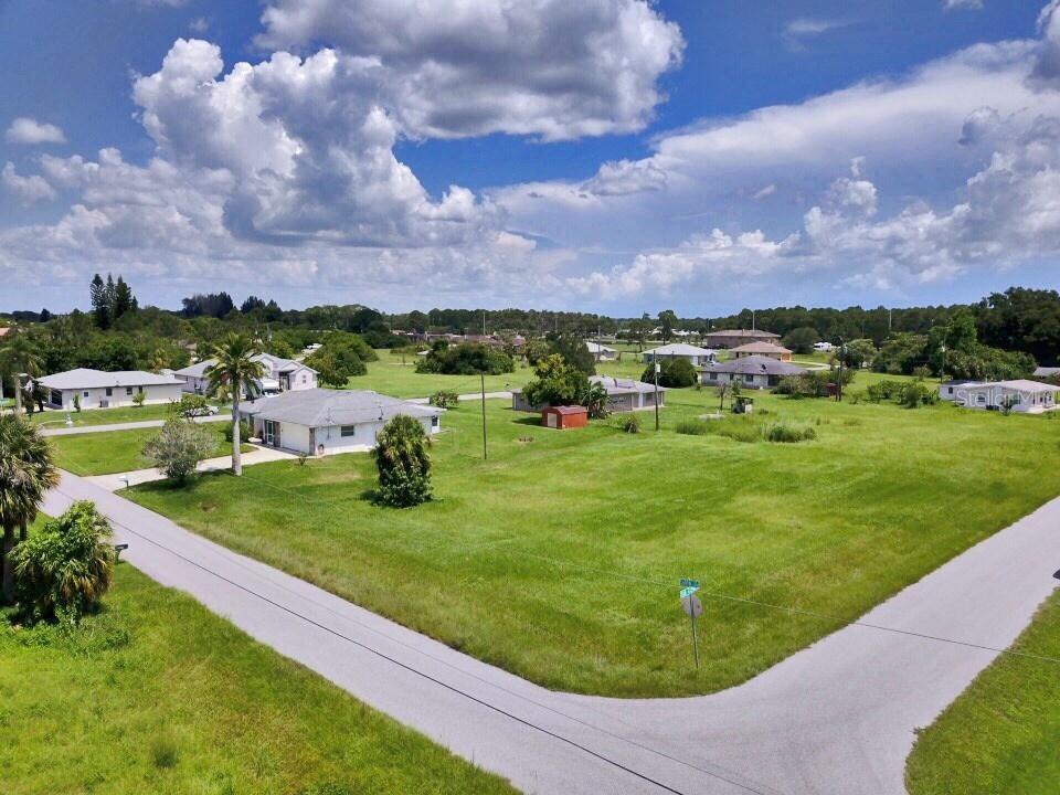 000 San Rafael Ave., North Port, FL 34287