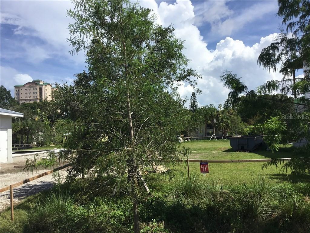 1663 Alderman St., Sarasota, FL 34236