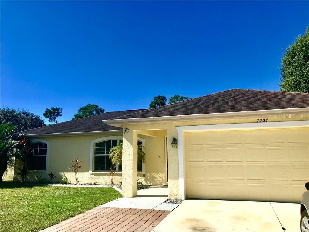2227 N Chamberlain Blvd., North Port, FL 34286
