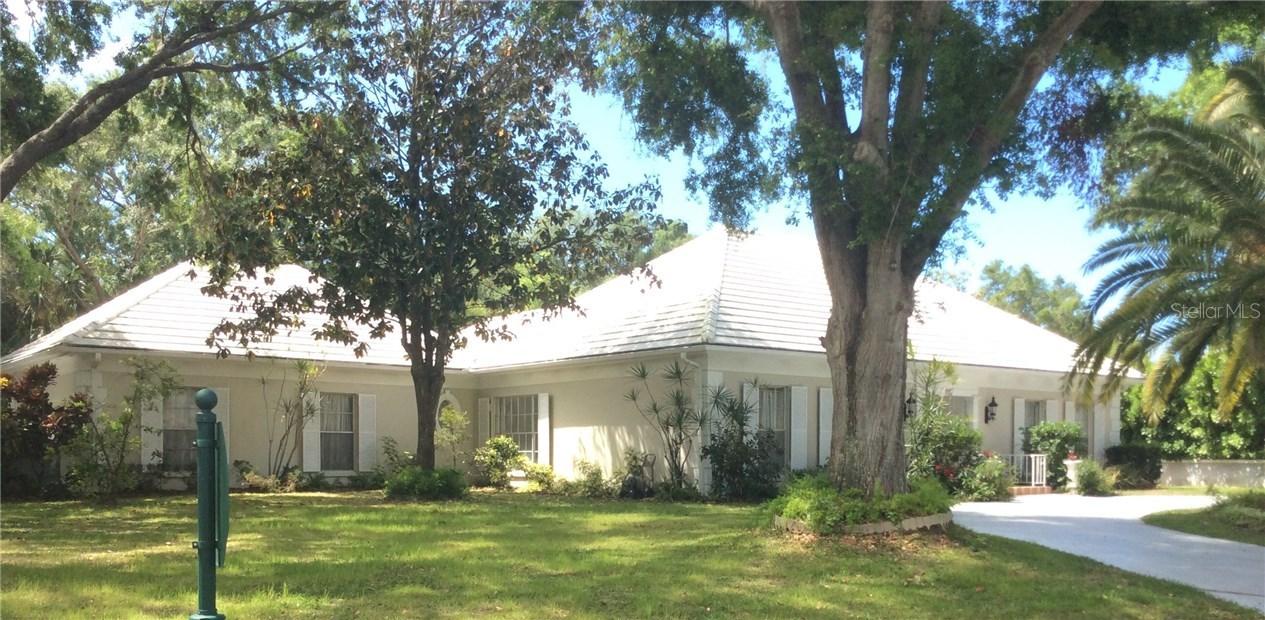 17 Golf View Dr., Englewood, FL 34223