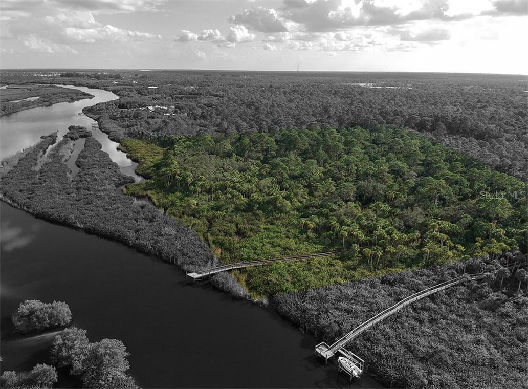 688 N North River Rd., Venice, FL 34293