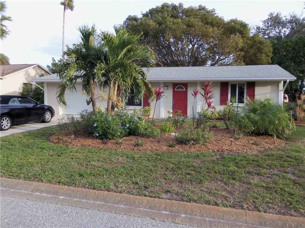 515 Bellaire Dr., Venice, FL 34293
