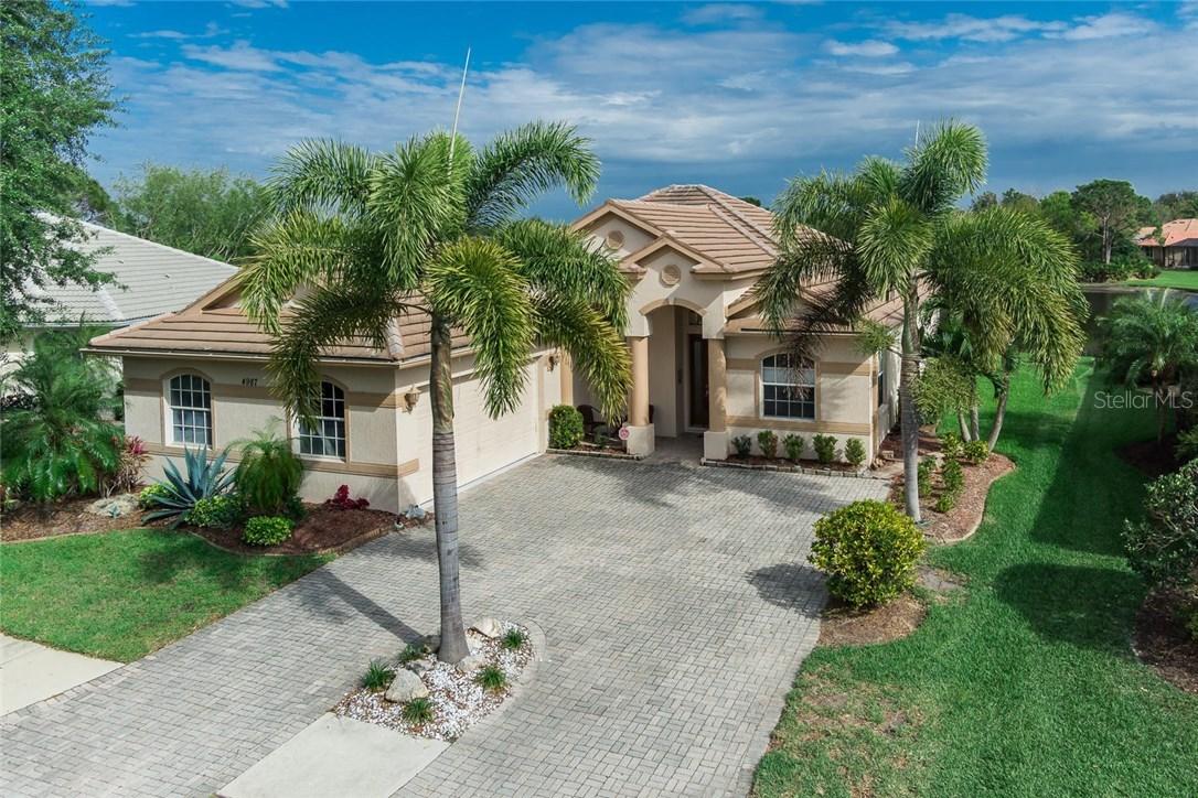 4987 Bella Terra Dr., Venice, FL 34293