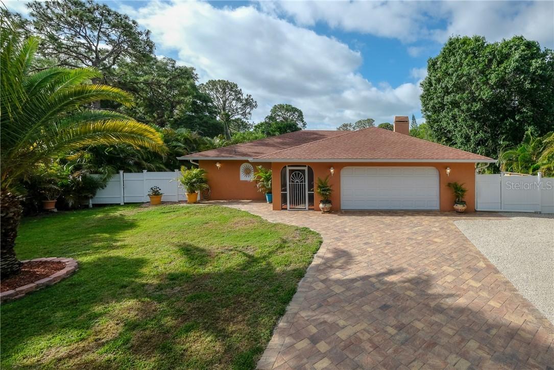 1621 5th St., Englewood, FL 34223