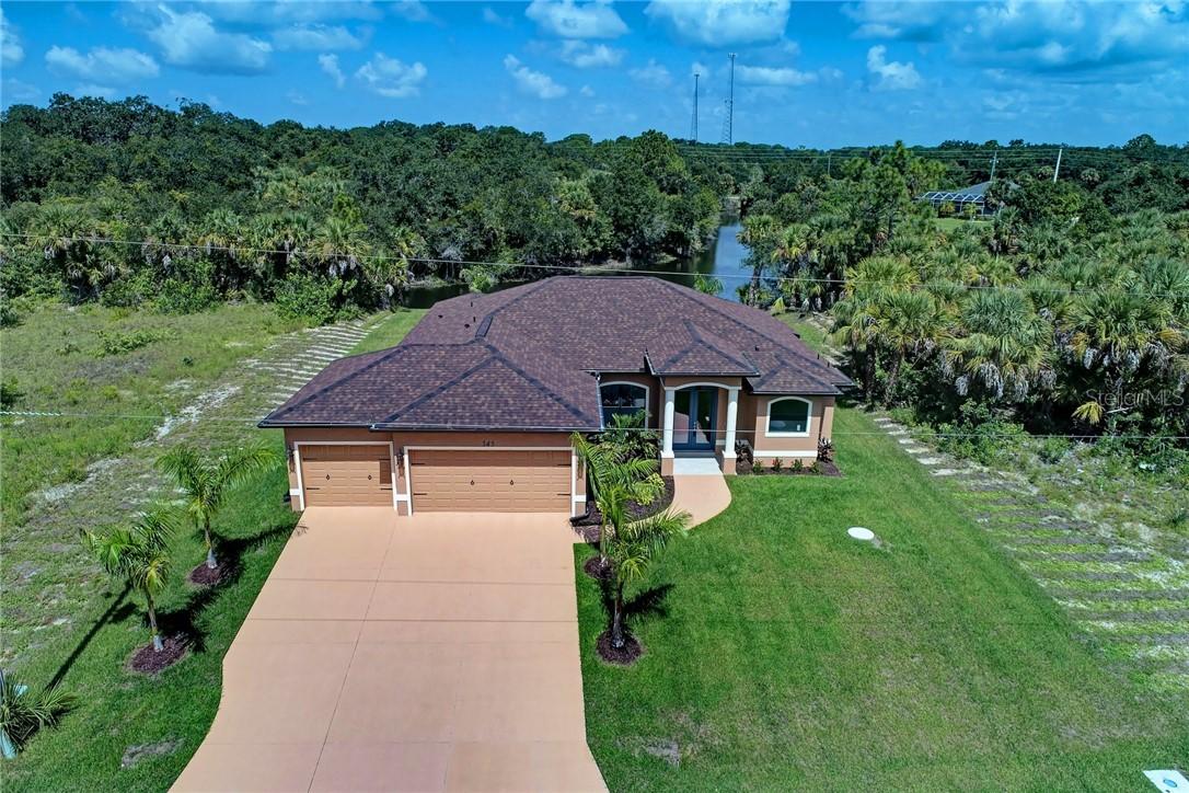 545 Pembroke Dr., Port Charlotte, FL 33954