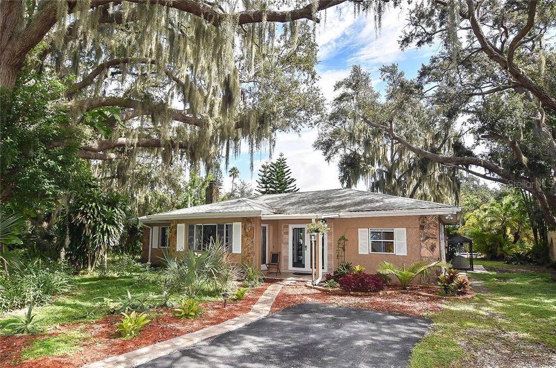 612 Bittner Blvd., Nokomis, FL 34275