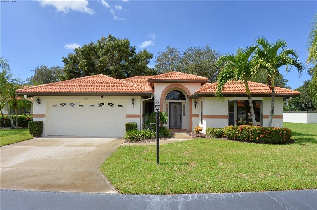 1905 Tradewinds Cir., Venice, FL 34293