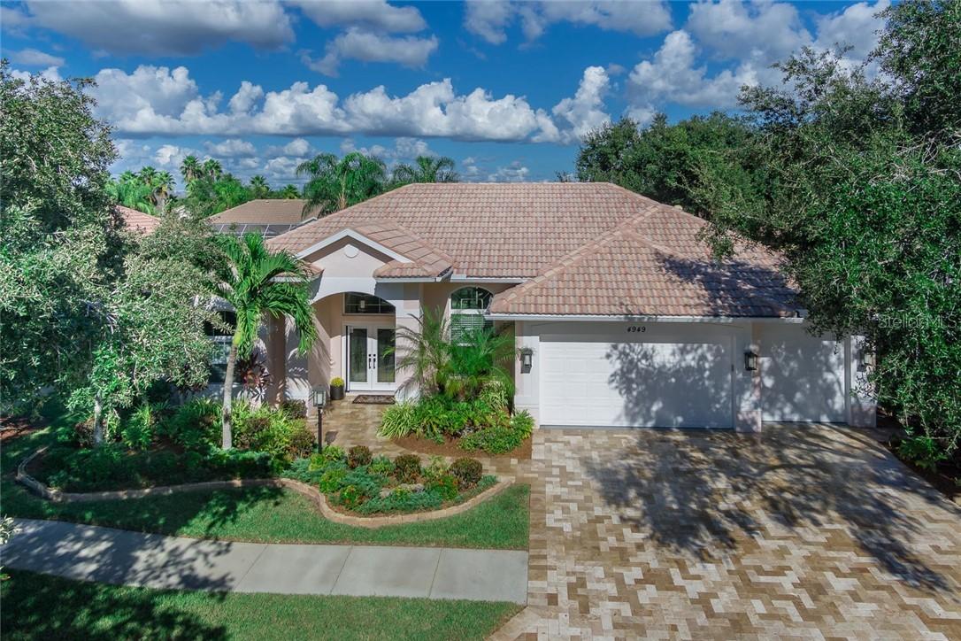 4949 Bella Terra Dr., Venice, FL 34293