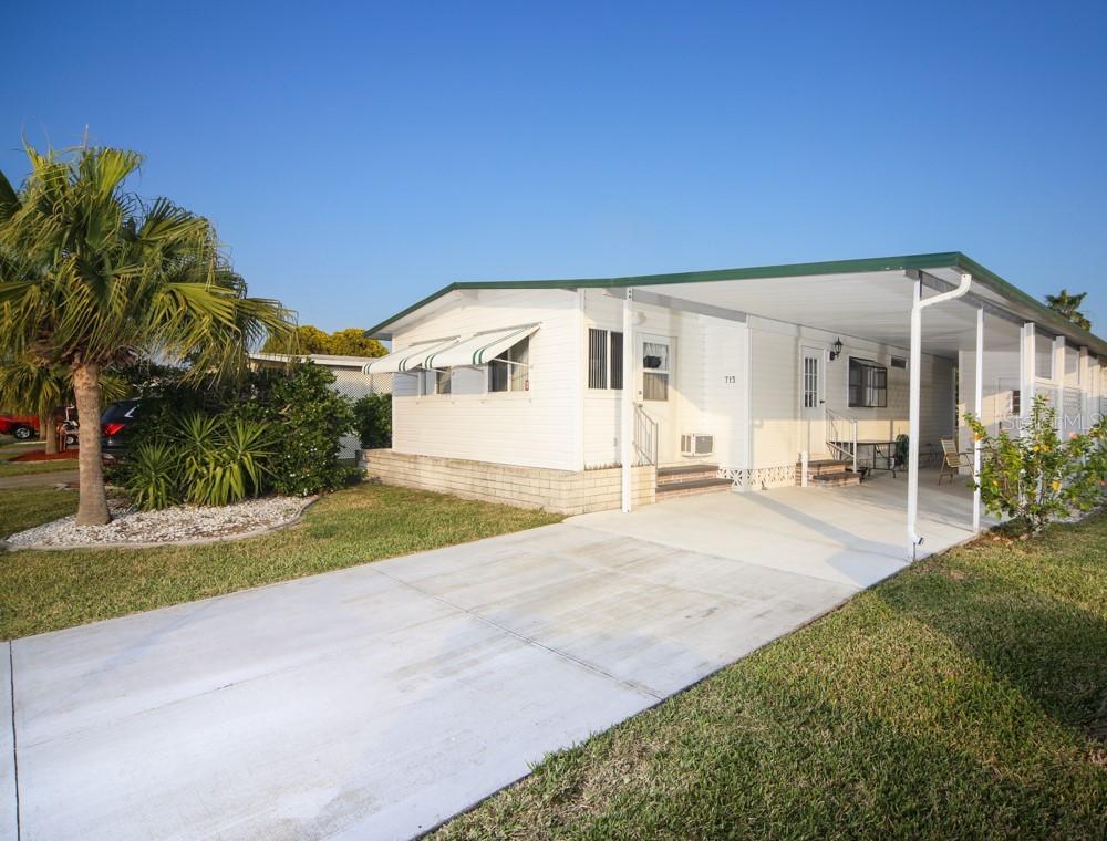 713 Blackburn Blvd., North Port, FL 34287