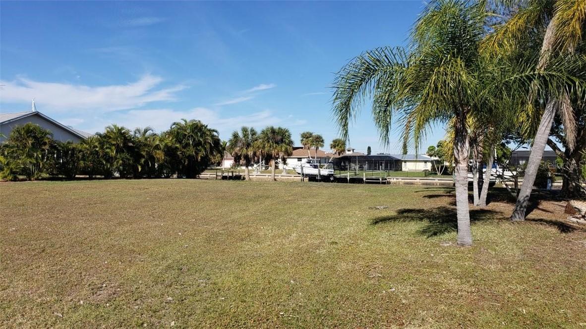 114 Colonial St., Port Charlotte, FL 33952