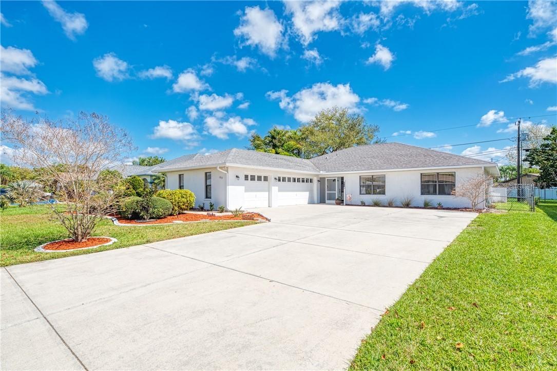 252 Willowick Way, Venice, FL 34293