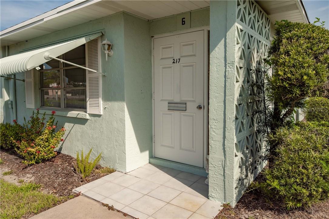 217 Beach Manor Ter. #6, Venice, FL 34285