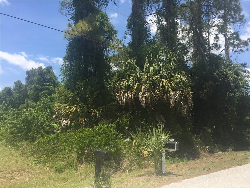 Yankee Ter., North Port, FL 34286