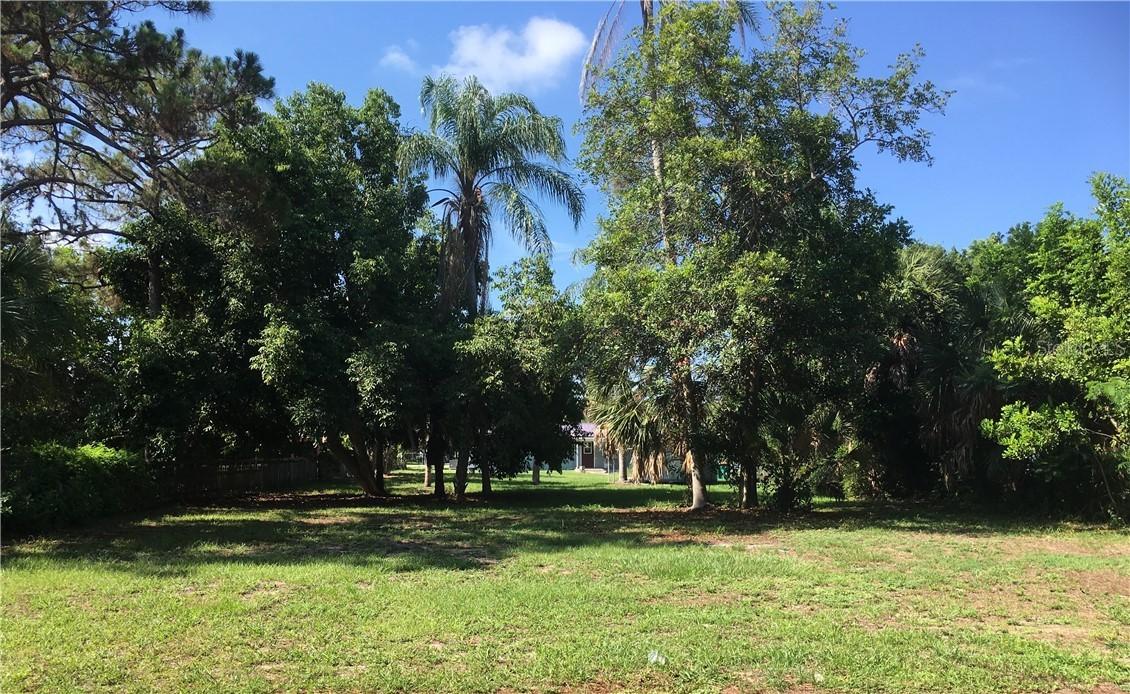 1549 Eileen Pl., Englewood, FL 34223