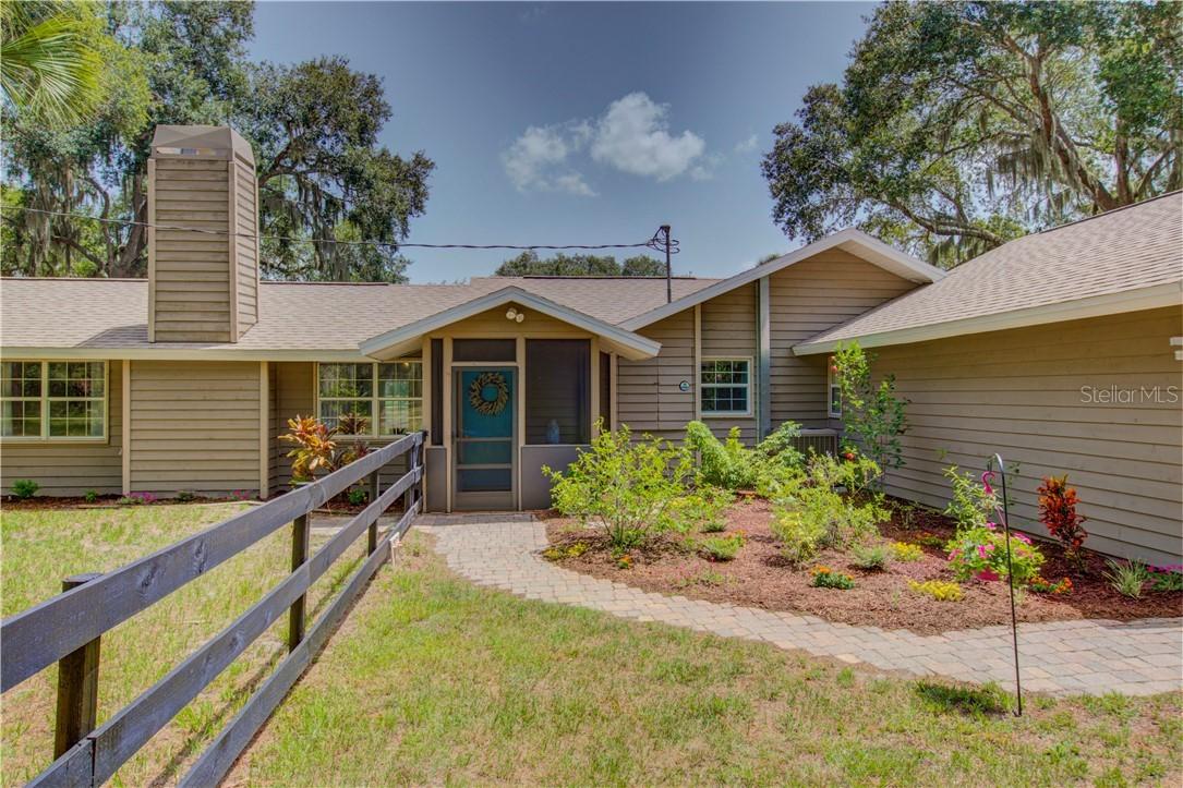 8310 Lightfoot Dr., Nokomis, FL 34275