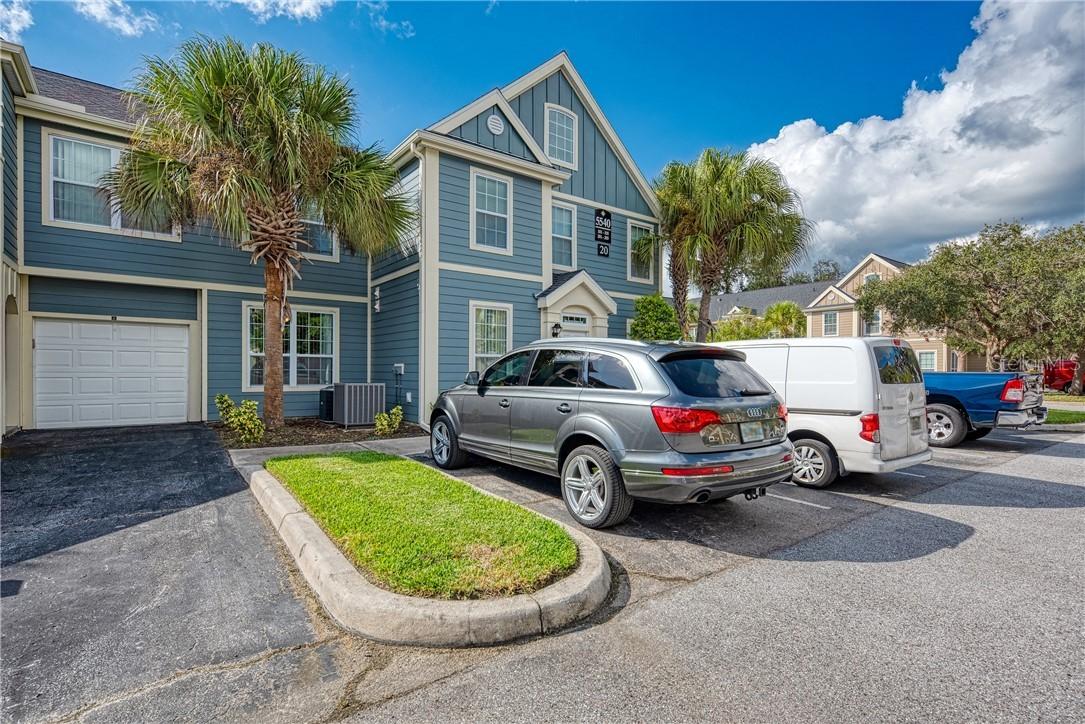 5540 Rosehill Rd. #102, Sarasota, FL 34233